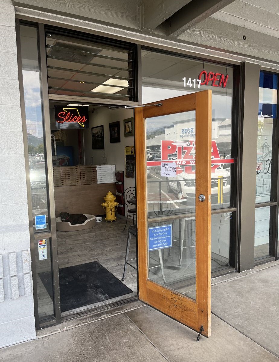 Quick Service Restaurant Business Sale Opportunity